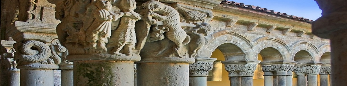 el silencio de los claustros